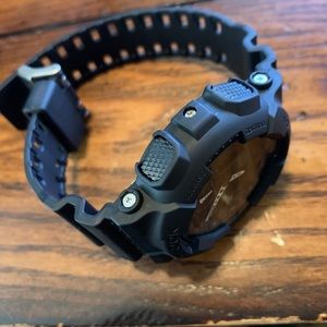 Casio G-Shock Watch (black)